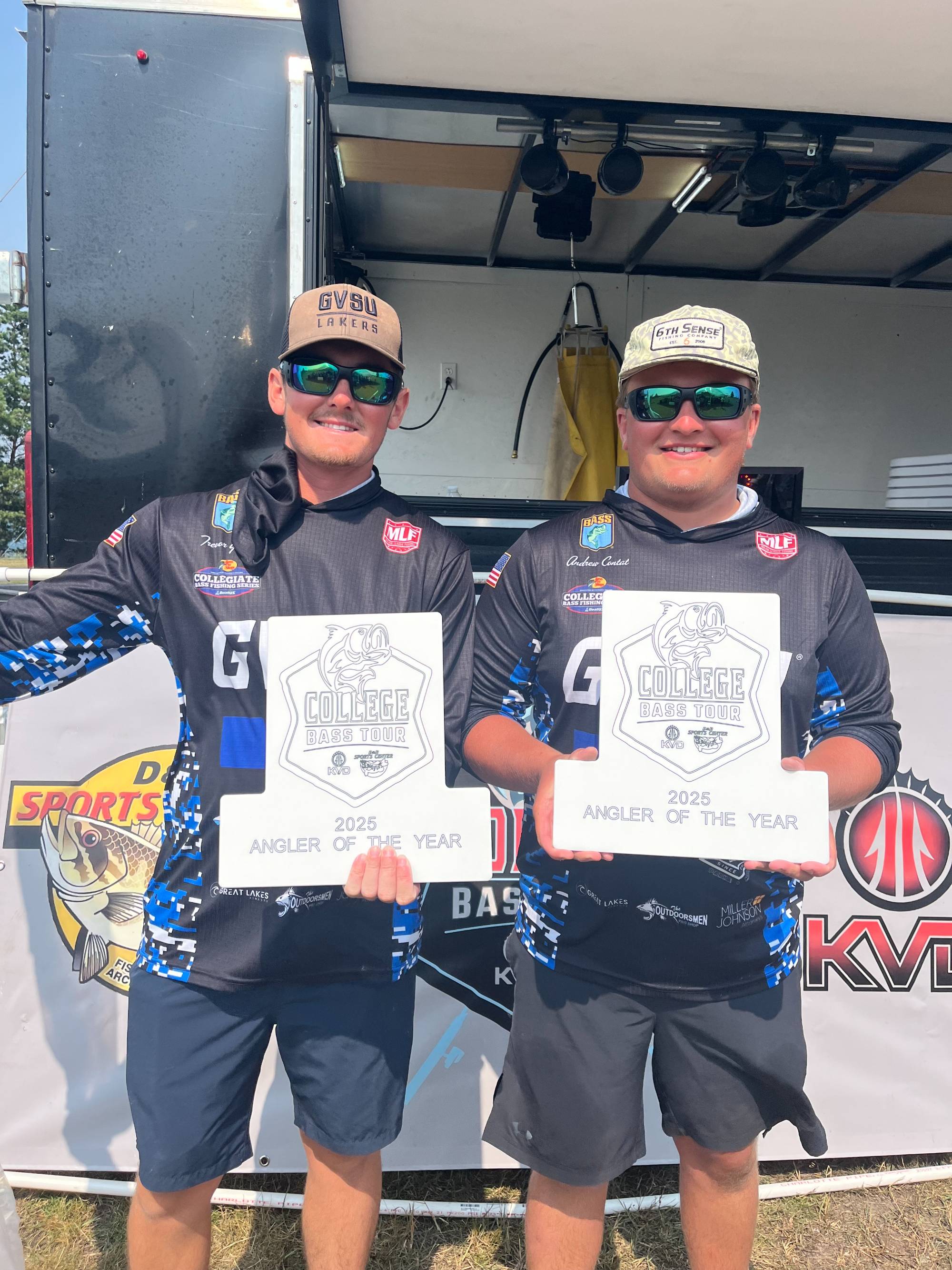 Contat & Young Team of the Year